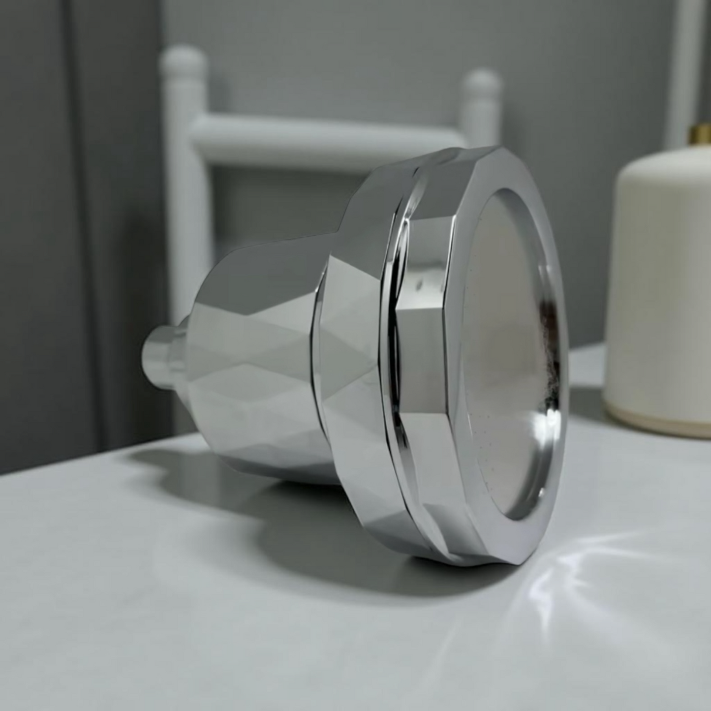 ZELURA - THE WORLD'S BEST FILTERED SHOWERHEAD